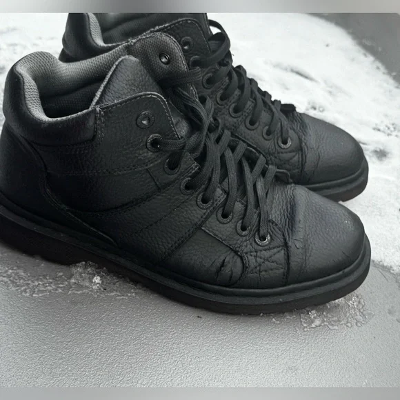 Dr. Martens Harris Black Leather Sneakers Size 10 - Picture 11 of 16